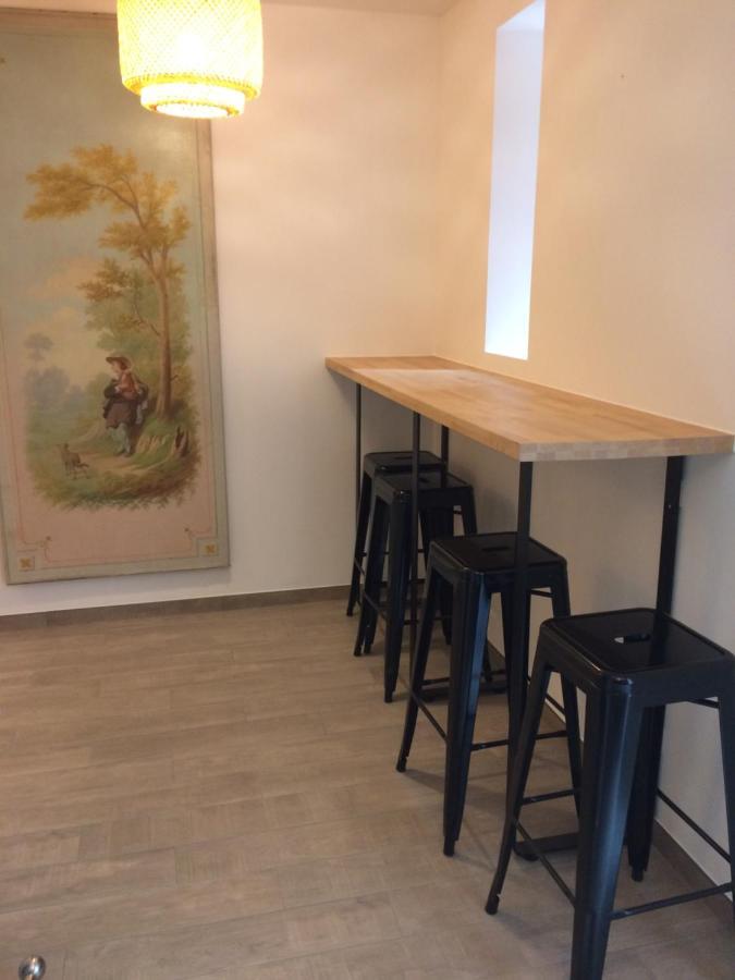 Cabanes Et Studios A La Bernardiere Sevremoine Eksteriør bilde